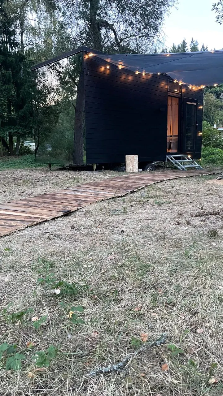Stealth Romantik Cabin — 10